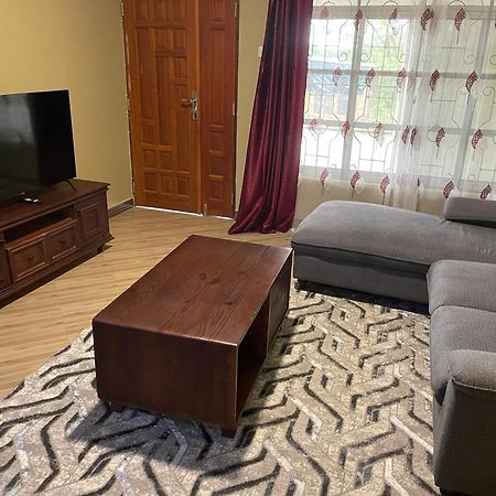 The Golden Suite Apartment Arusha Buitenkant foto